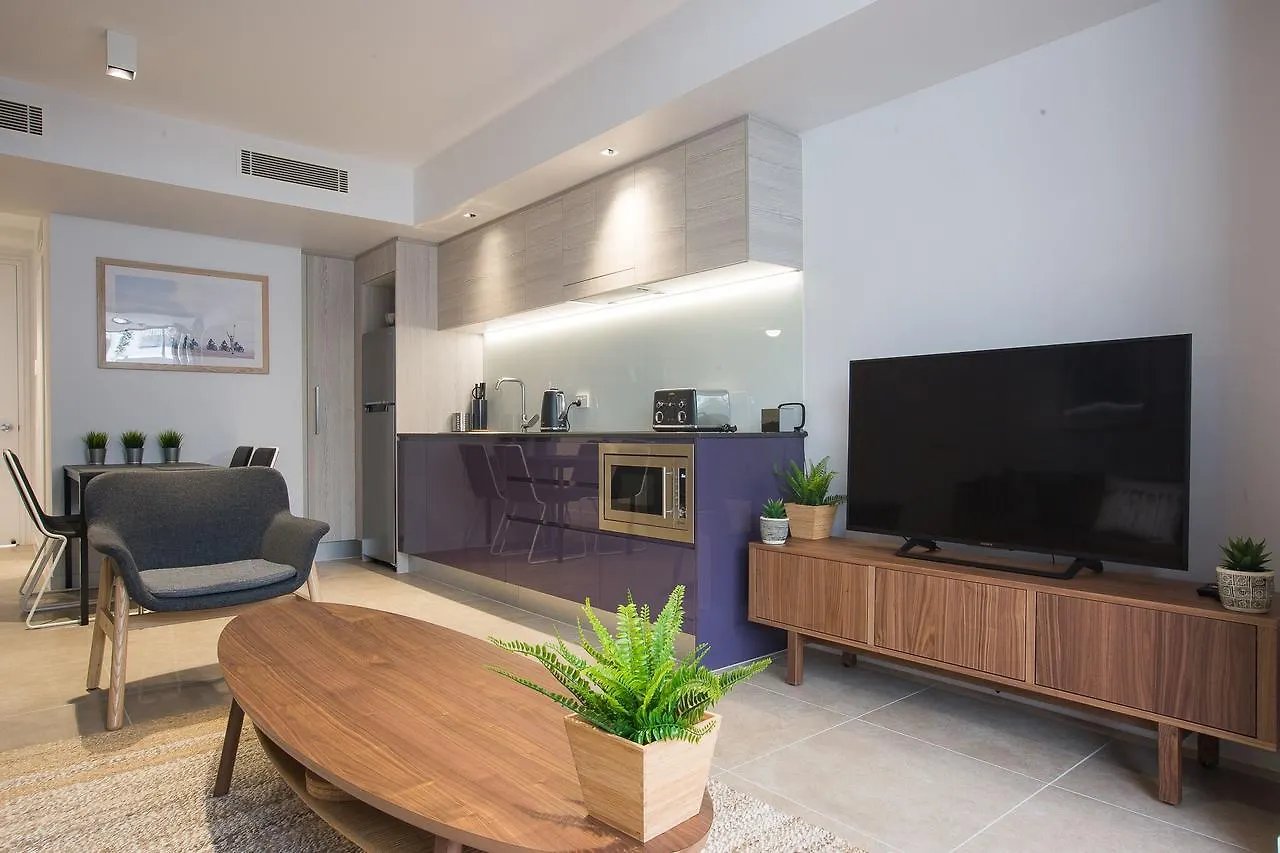 Apartment Elysee Alexandra Headland Hotel